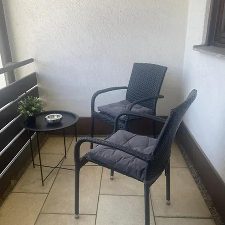 Zentrale + Kostenlosem Parkplatz Lejlighed Sindelfingen